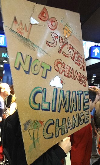 ManifClimatBerne-28sept2019-089-TreffpunktBahnhof.jpg
